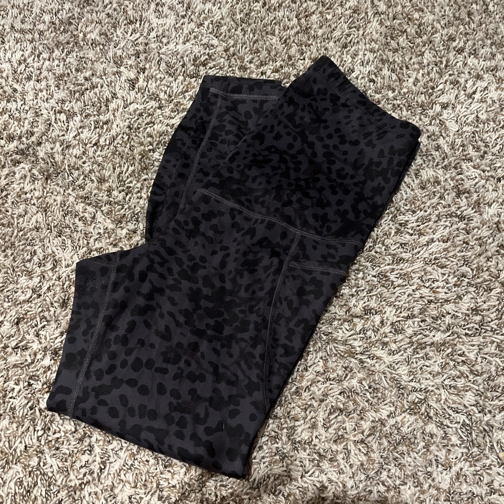 Maternity leopard leggings